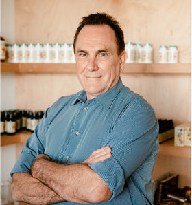 Dr. Murray Clarke, 創業者